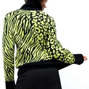 ZARA Chunky Mod Turtleneck Sweater – Leopard Zebra Print, Chartreuse, Size M